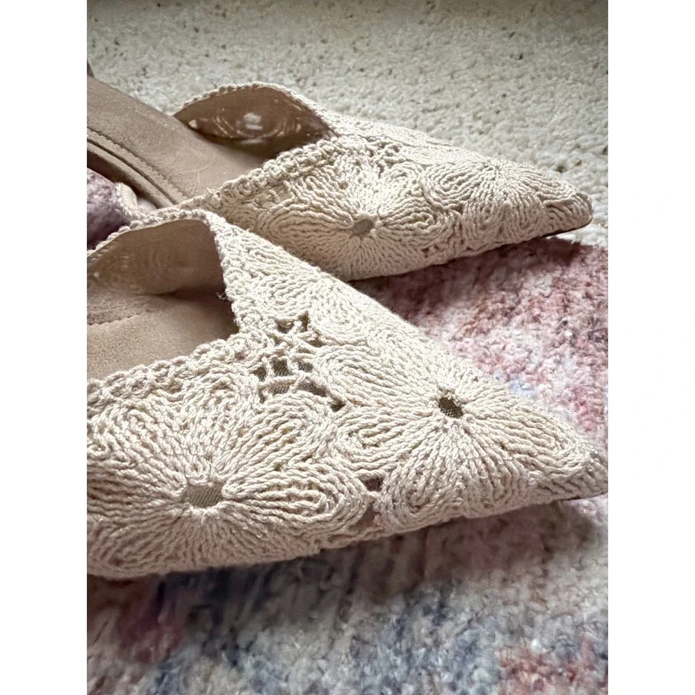 Zara Crochet Slingback Heels Womens 39 Cream Mesh Pointed Toe Boho Kitten Heel